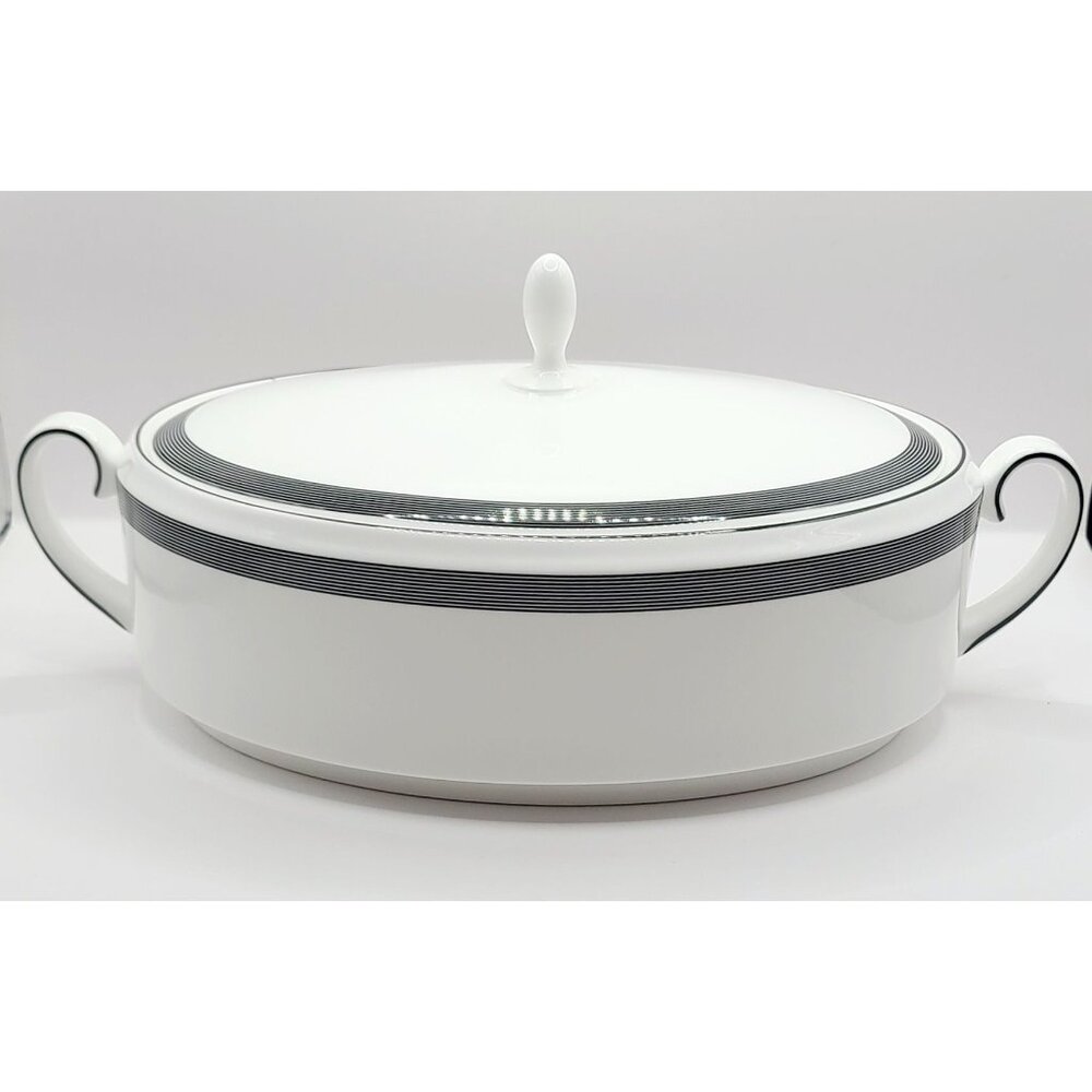 Wedgwood Vera Wang Cosmos Covered Vegetable Serving Dish Bone China New with Tag